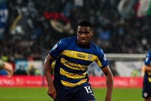 万博百家乐-米体：邦尼昨天完成了加盟国米的体检和拍摄任务，今天签约并官宣