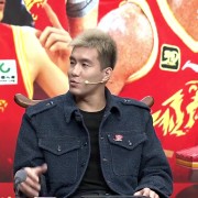 郭艾伦：经历万难终于夺冠都是很感动的 恭喜广厦用努力换得荣誉