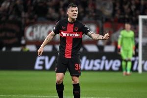 记者：桑德兰有意引进扎卡，但面临沙特俱乐部的竞争