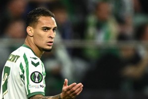 万博-西媒：勒沃库森加入安东尼争夺战，滕哈赫希望与他再续前缘